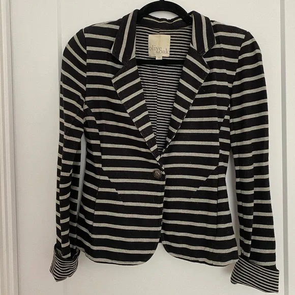 Striped Blazer - Picture 2 of 3
